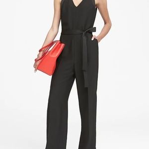 New w/Tags Banana Republic Women's V-Neck Jumpsuit